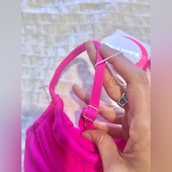 NWT Kulani Kini Flamingo hot Pink Ribbed Bikini size Large - Picture 11 of 13